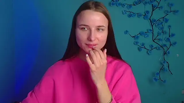 Eva Janee online show from April 22, 5:43 am