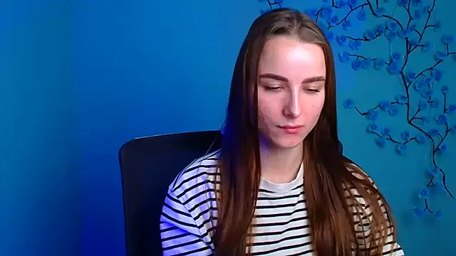 Snapshot of Eva_Janee chatting on July 13, 5:43 am Eva Janee online show from July 13, 5:43 am