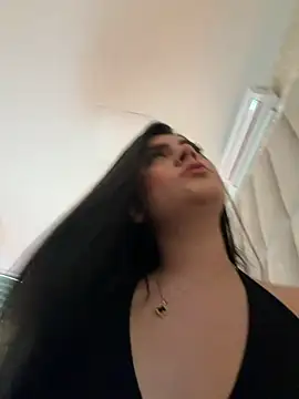 Amy-Saenz online show from February 27, 2:28 pm