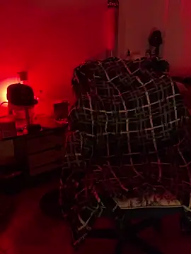 Snapshot of PutaNieves1983 chatting on February 9, 1:22 am PutaNieves1983 online show from February 9, 1:22 am