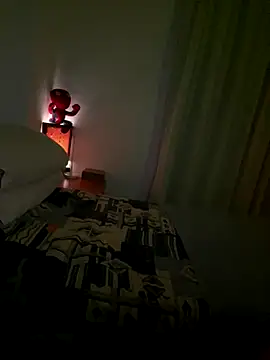 Snapshot of PutaNieves1983 chatting on October 6, 11:02 pm PutaNieves1983 online show from October 6, 11:02 pm