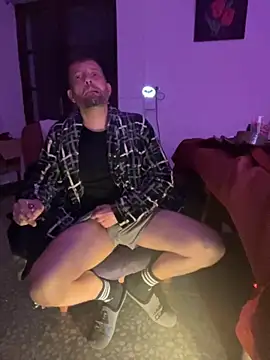 Snapshot of PutaNieves1983 chatting on November 29, 6:55 pm PutaNieves1983 online show from November 29, 6:55 pm