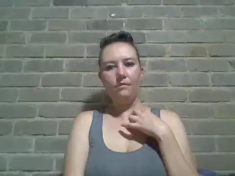 EksJouneMwah online show from January 20, 12:28 pm