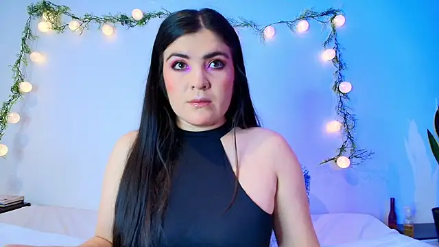 Amara vega online show from April 8, 8:14 am