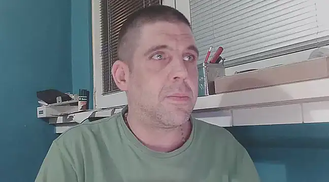 YouWantMe666 online show from February 10, 2:52 am