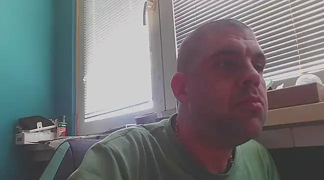 YouWantMe666 online show from February 11, 11:54 am