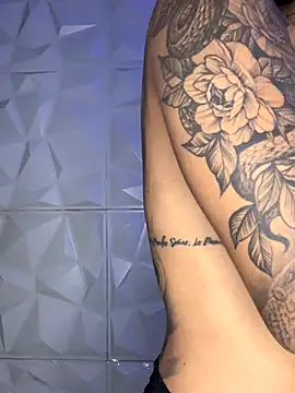 Tamyjenkins1 online show from November 8, 1:28 am