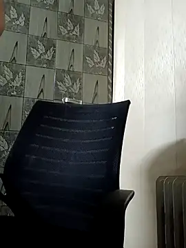 Snapshot of sneha_rose chatting on January 16, 10:23 pm sneha rose online show from January 16, 10:23 pm