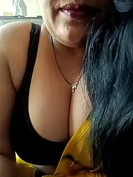 Snapshot of sneha_rose chatting on January 23, 5:45 am sneha rose online show from January 23, 5:45 am