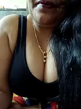 Snapshot of sneha_rose chatting on February 18, 4:48 pm sneha rose online show from February 18, 4:48 pm