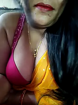 Snapshot of sneha_rose chatting on October 9, 5:05 am sneha rose online show from October 9, 5:05 am