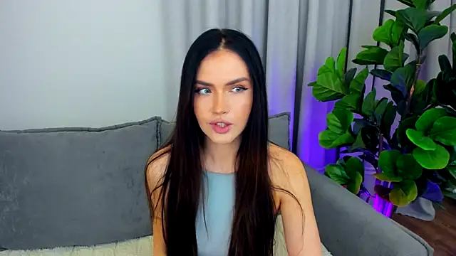 sexyangeloux online show from September 26, 9:52 pm