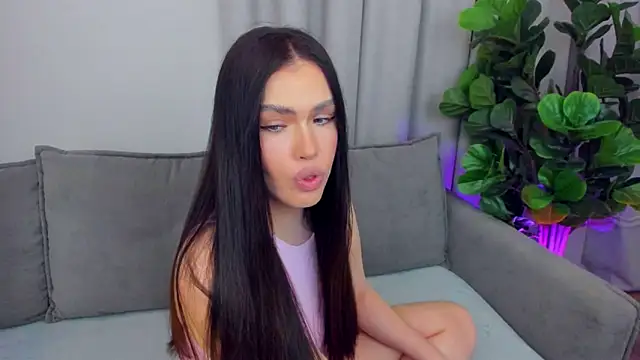 sexyangeloux online show from May 2, 9:20 pm
