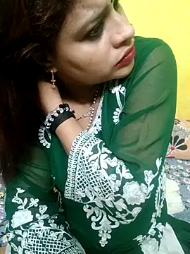 Snapshot of Sexyranibhabhi chatting on June 7, 2:32 pm Sexyranibhabhi online show from June 7, 2:32 pm