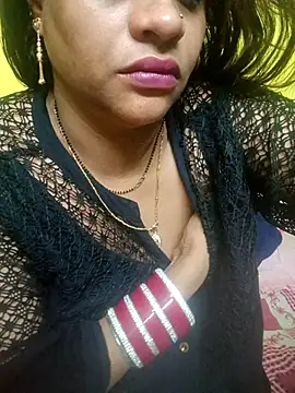 Snapshot of Sexyranibhabhi chatting on July 22, 3:31 am Sexyranibhabhi online show from July 22, 3:31 am