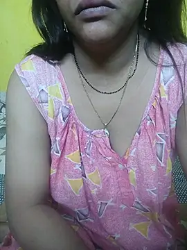 Snapshot of Sexyranibhabhi chatting on July 24, 3:37 am Sexyranibhabhi online show from July 24, 3:37 am