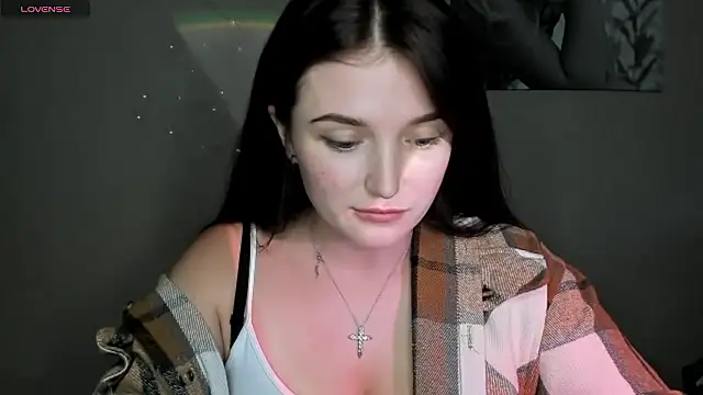 EvaaMillerr99 online show from December 3, 10:06 am