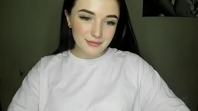 EvaaMillerr99 online show from January 13, 9:31 pm