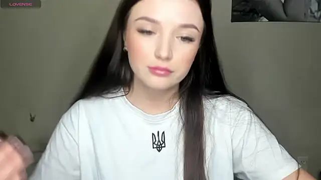 EvaaMillerr99 online show from January 21, 2:05 pm