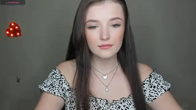 EvaaMillerr99 online show from January 27, 9:44 pm