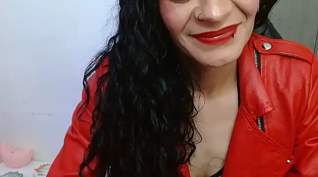 Snapshot of AlexandraJones_ chatting on February 23, 8:39 am AlexandraJones online show from February 23, 8:39 am