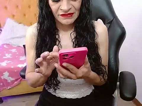 Snapshot of AlexandraJones_ chatting on February 25, 3:42 am AlexandraJones online show from February 25, 3:42 am