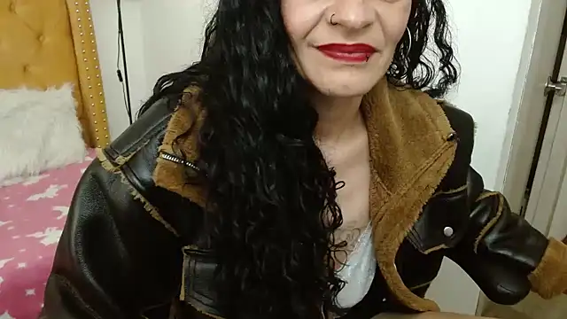 Snapshot of AlexandraJones_ chatting on February 25, 7:09 am AlexandraJones online show from February 25, 7:09 am