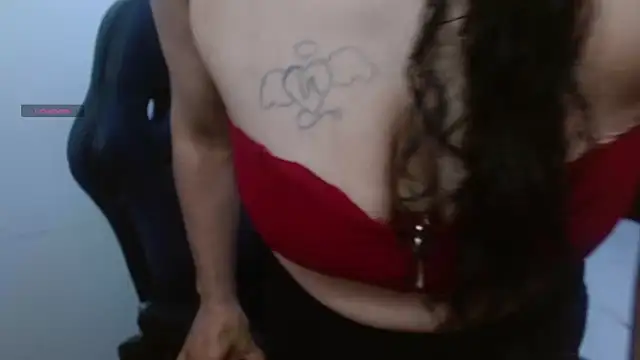 Snapshot of AlexandraJones_ chatting on September 28, 10:37 pm AlexandraJones online show from September 28, 10:37 pm