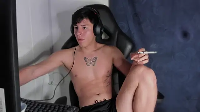 krizia7 online show from March 21, 5:00 am