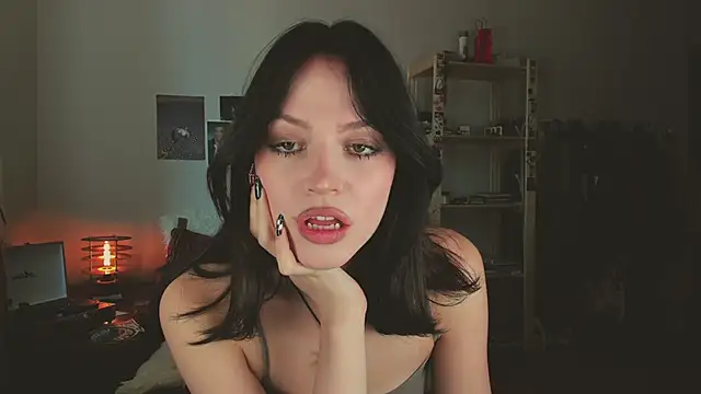 Niky  Jess online show from April 9, 9:47 am