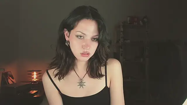 Snapshot of Niky__Jess chatting on June 22, 8:17 pm Niky Jess online show from June 22, 8:17 pm