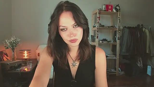 Snapshot of Niky__Jess chatting on August 8, 1:13 pm Niky Jess online show from August 8, 1:13 pm