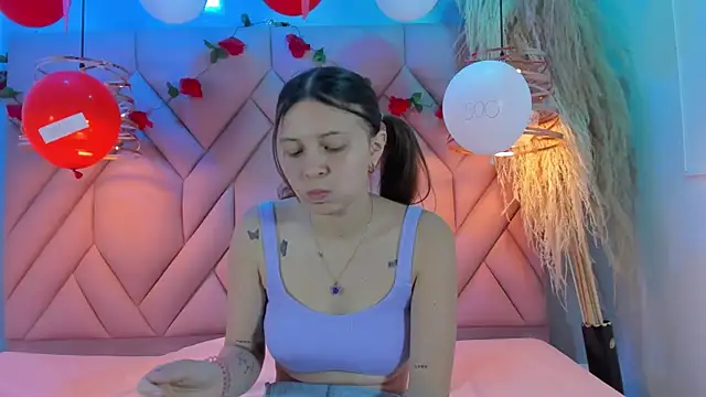 AngelaaCute  online show from February 17, 12:27 pm