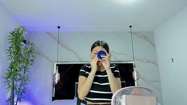 AngelaaCute  online show from September 17, 12:29 pm