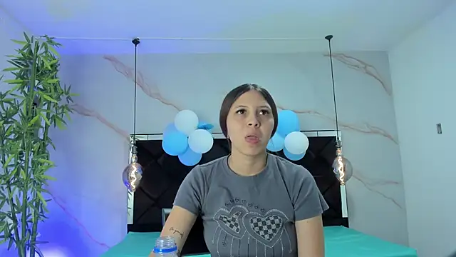 AngelaaCute  online show from September 29, 12:10 pm