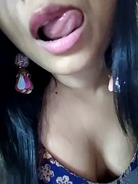 Snapshot of deepu_urs chatting on October 30, 4:19 pm deepu urs online show from October 30, 4:19 pm