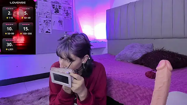 SukiFuyu  online show from January 8, 12:15 pm