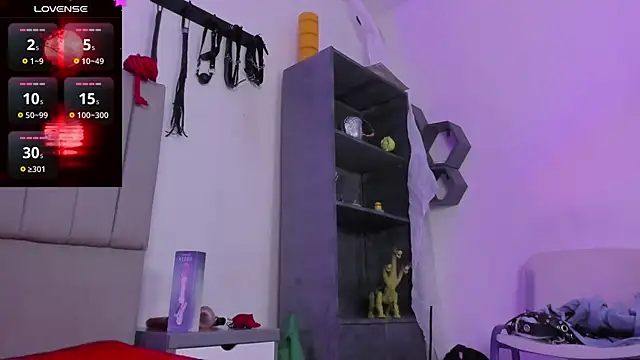 SukiFuyu  online show from February 5, 3:20 pm