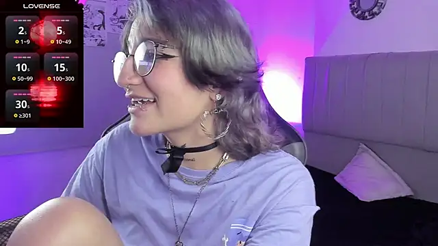 SukiFuyu  online show from February 11, 6:33 pm