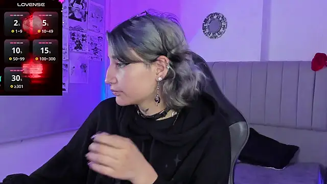 SukiFuyu  online show from March 13, 12:35 pm