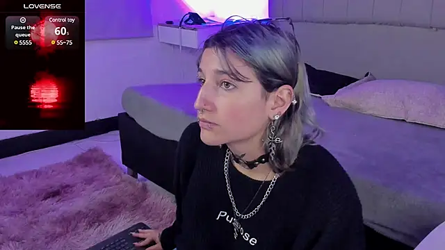 SukiFuyu  online show from March 19, 12:23 pm