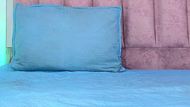 anisha x online show from September 12, 7:14 pm