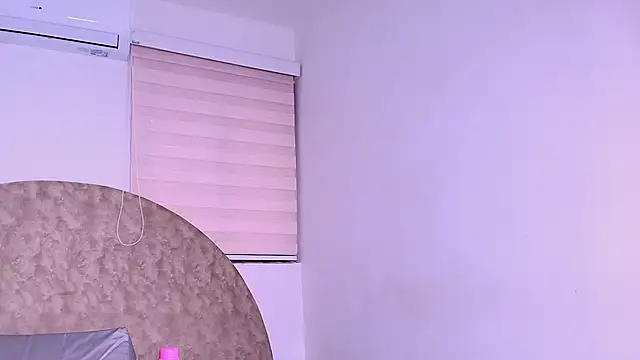 anisha x online show from April 22, 7:26 pm