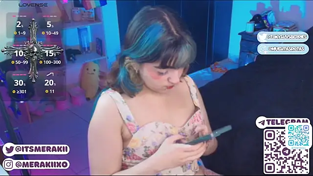 Snapshot of meraki_fraise chatting on July 16, 9:21 pm meraki fraise online show from July 16, 9:21 pm