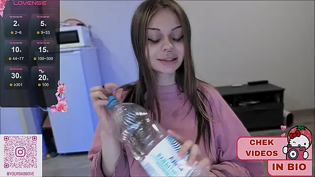 shy melony online show from March 10, 2:26 pm