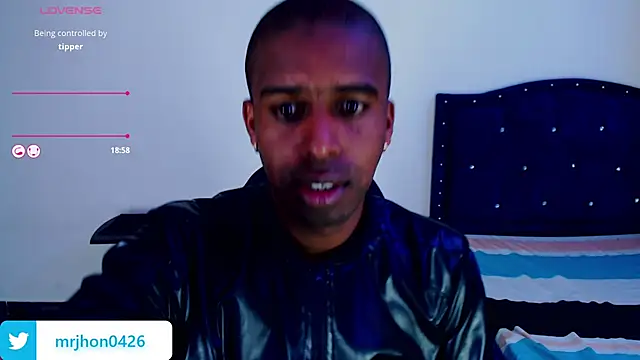 mrjhon26 online show from March 13, 2:49 am