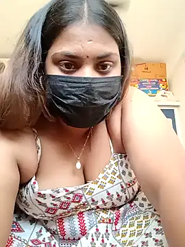 Hotmilfxox online show from January 6, 8:24 am