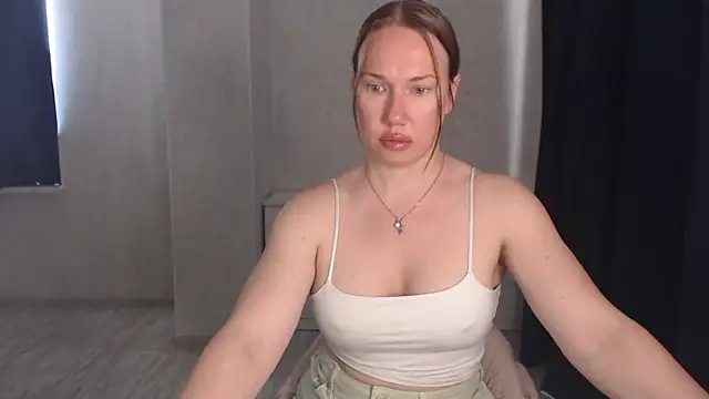 Snapshot of Magic_Mary_ass chatting on June 12, 6:12 am Magic Mary ass online show from June 12, 6:12 am