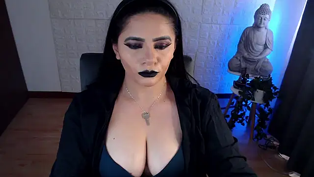 GODDESS EVANS online show from March 1, 8:10 pm