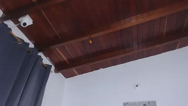 Amara Red online show from October 2, 11:06 am